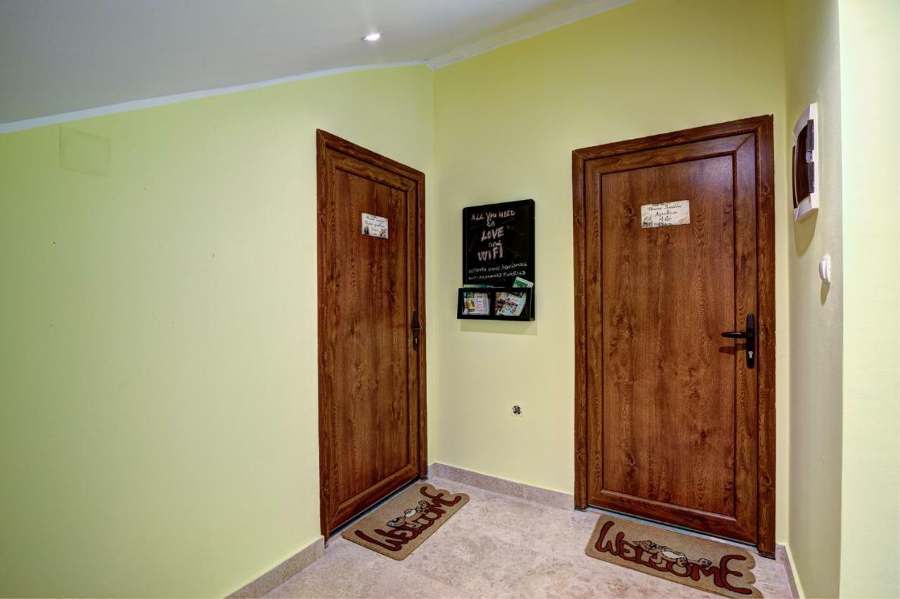 House Smolcic Appartement Otočac Buitenkant foto